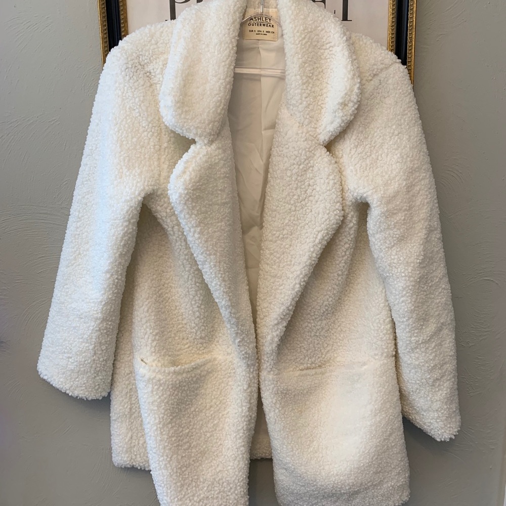 Ashley By 26 White Open Front Teddy Bear Coat